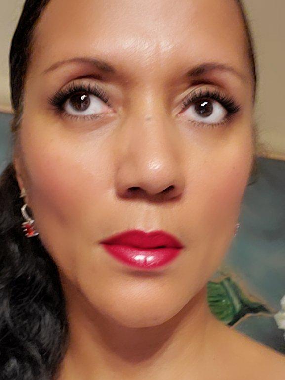 "WOWP" Inc. Lipstick Beautifulš Matte all day.Ā
