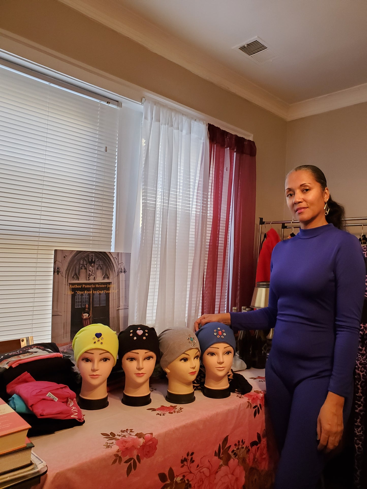 LEARN HOW TO DRESS "MANNEQUINS" WITH DIFFERENT STYLES "COURSE"