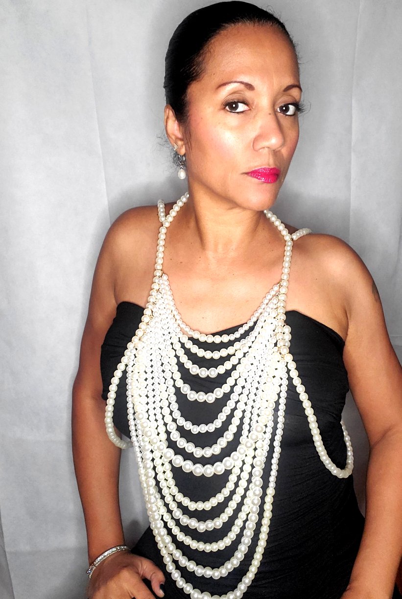 Pear Body Long Necklace