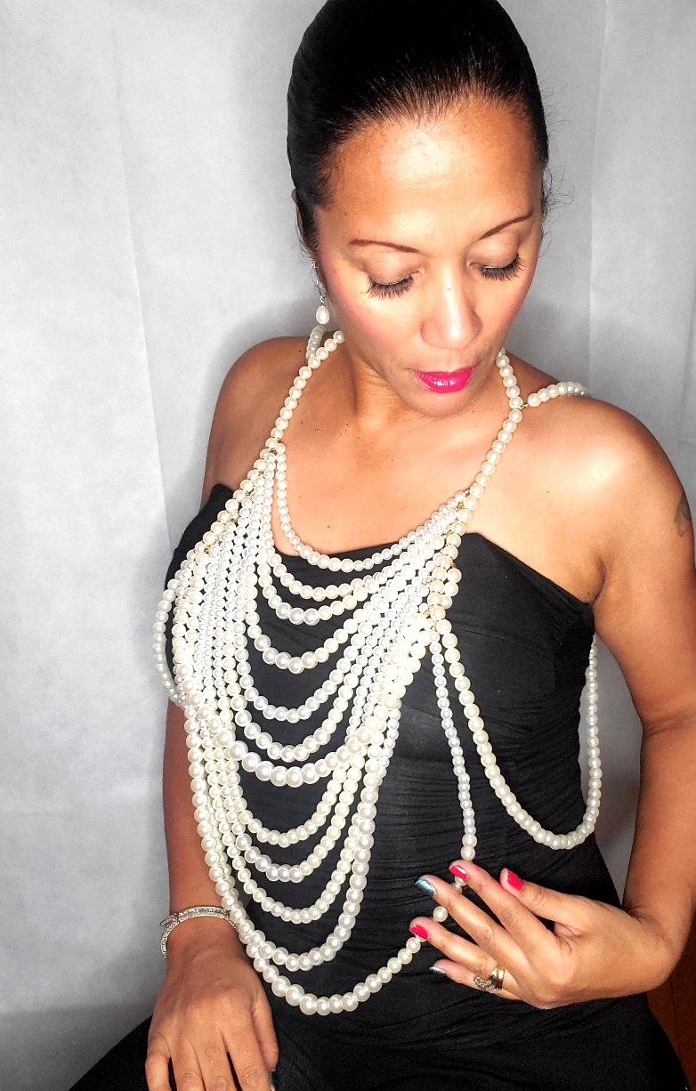 Pear Body Long Necklace
